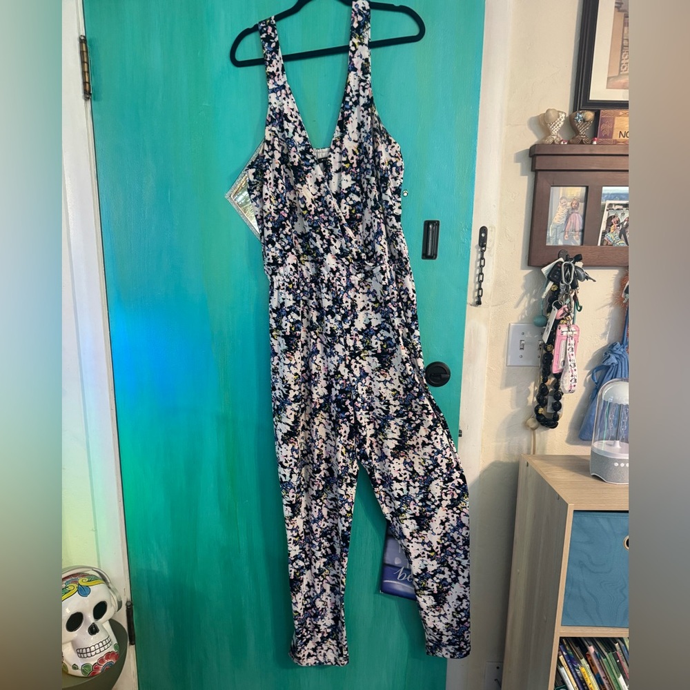 Designer Floral Jumpsuit Romper VERY SOFT I 🖤 Ronson XL